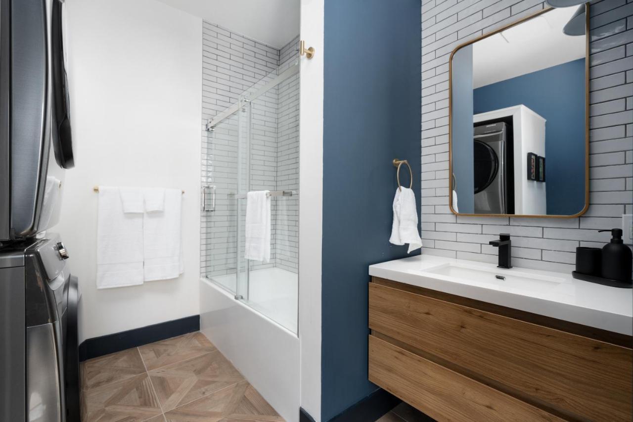 Les Suites Saint-Laurent Montreal Bagian luar foto